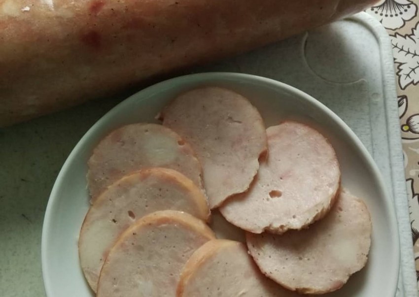 Домашняя колбаса из свинины