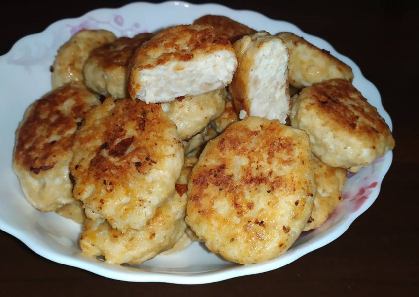 Суперпышные котлетки из куриного фарша с овсяными хлопьями