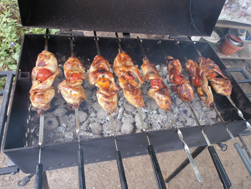 Перепелки жареные на мангале