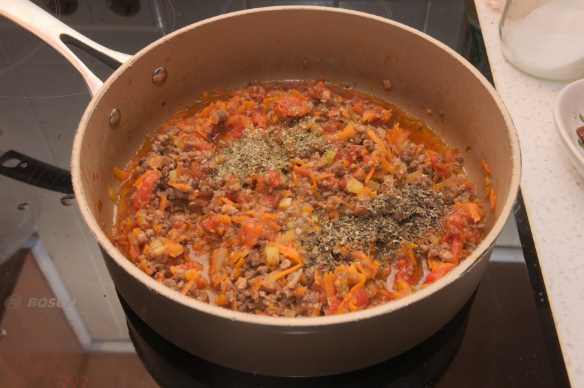 Макароны с подливкой