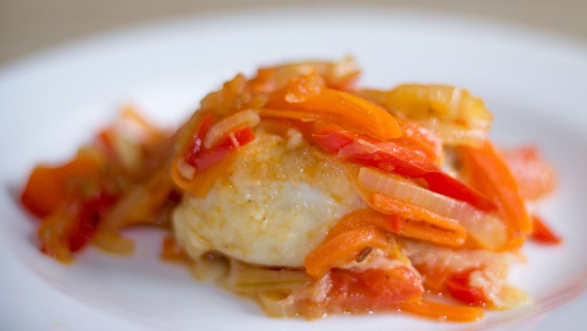Рыба под маринадом из моркови и лука классический