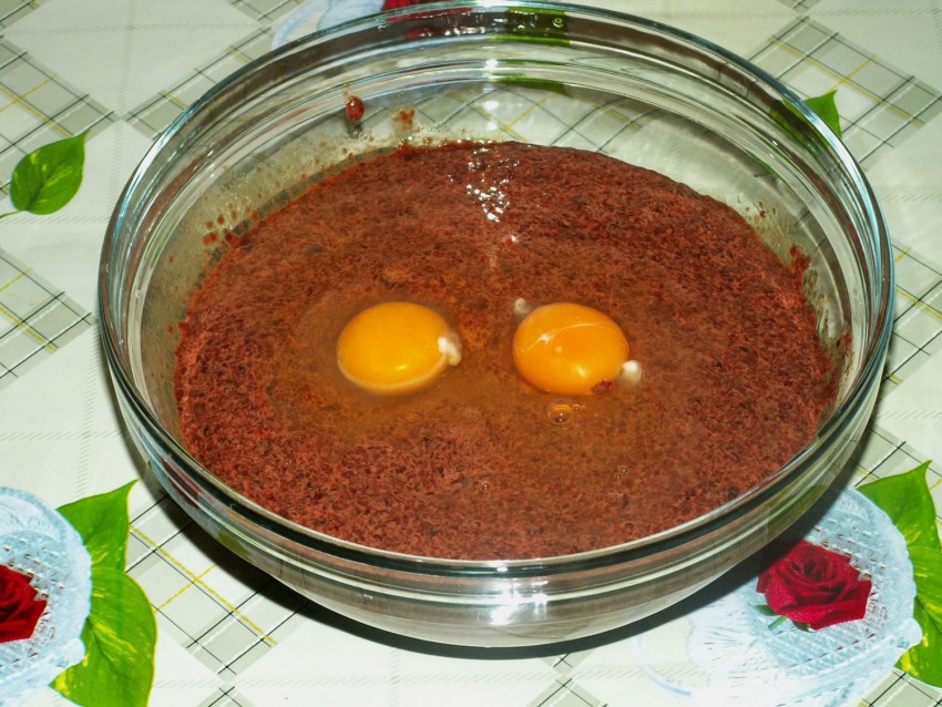 Печёночный торт из свиной печени с манкой
