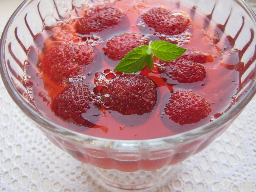 Желе клубника обои