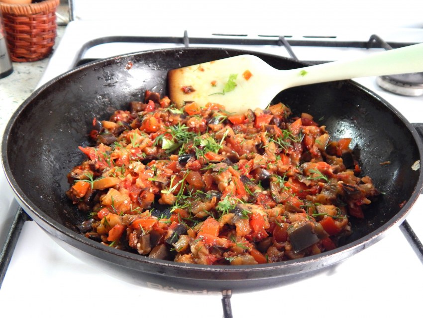 Рататуй с баклажаном кабачком и фаршем