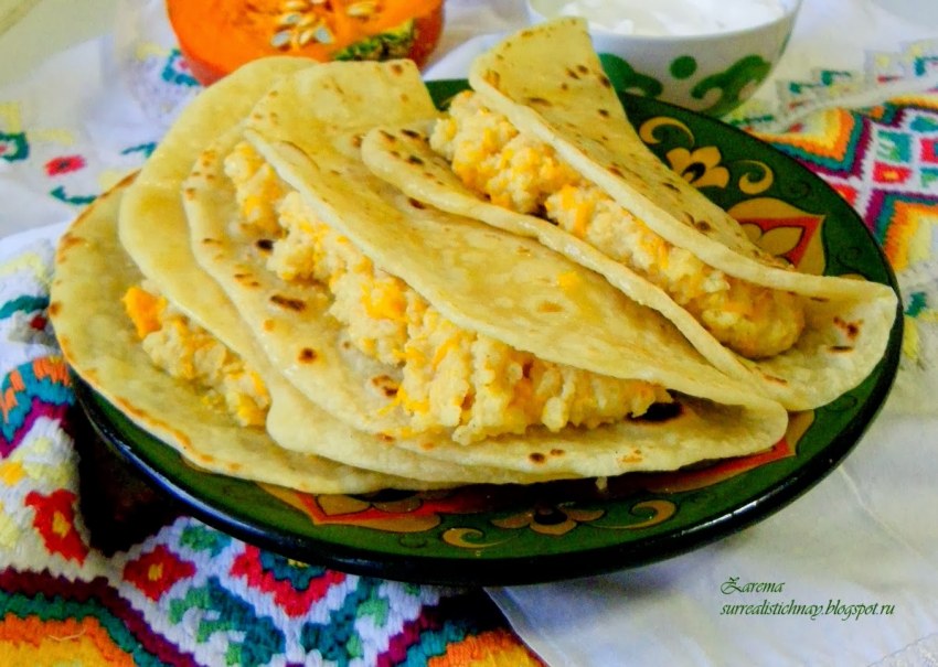 Татарская кухня кыстыбый