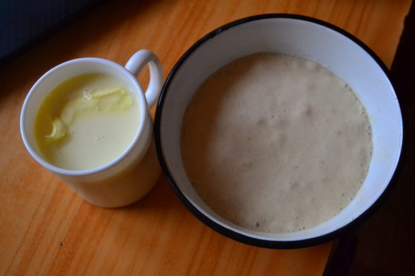 Молоко с дрожжами