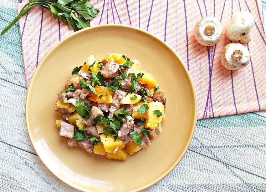 Мясо с грибами
