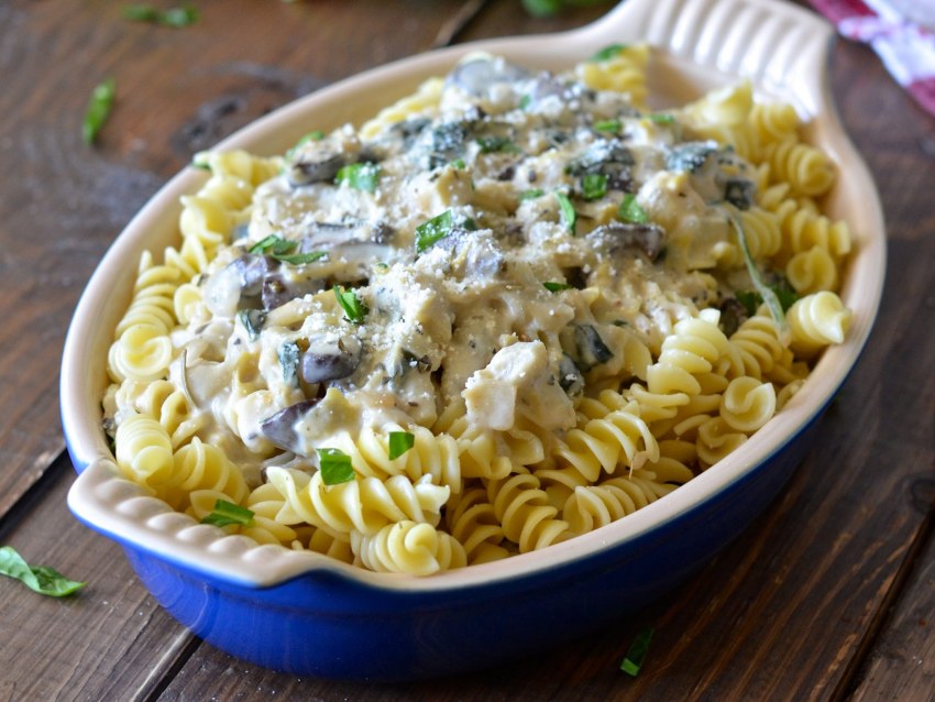 Макароны с соусом бешамель