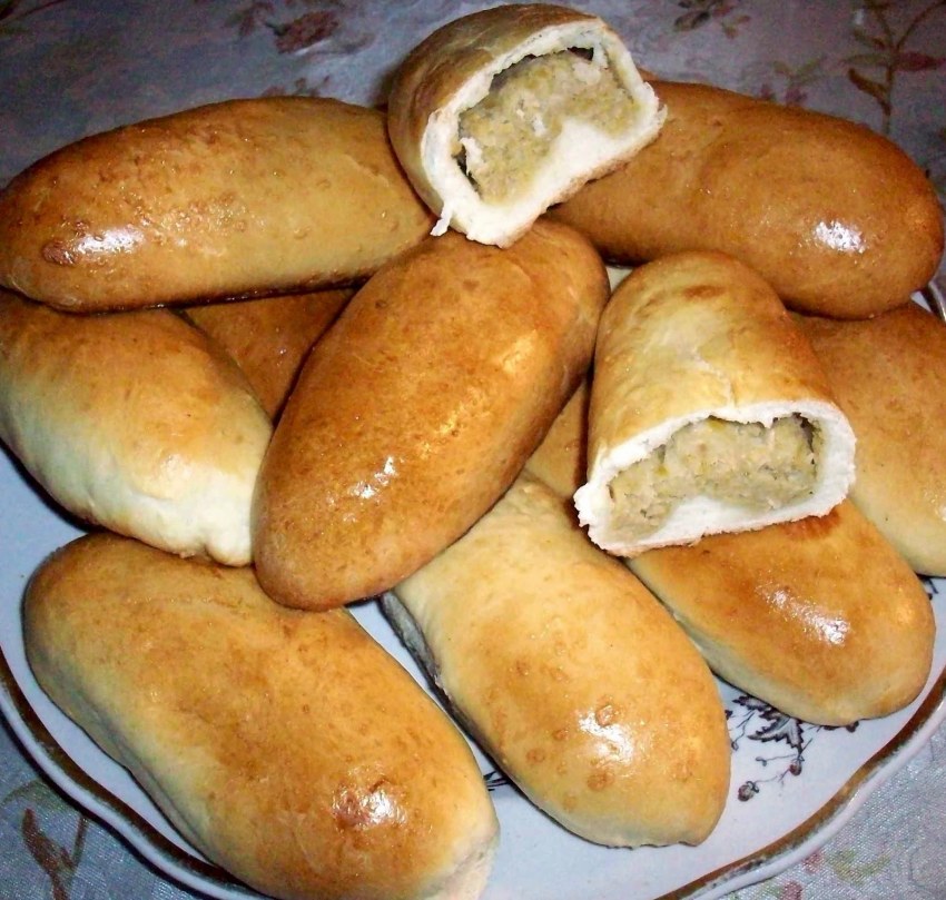Пирожок Печеный с яблоком