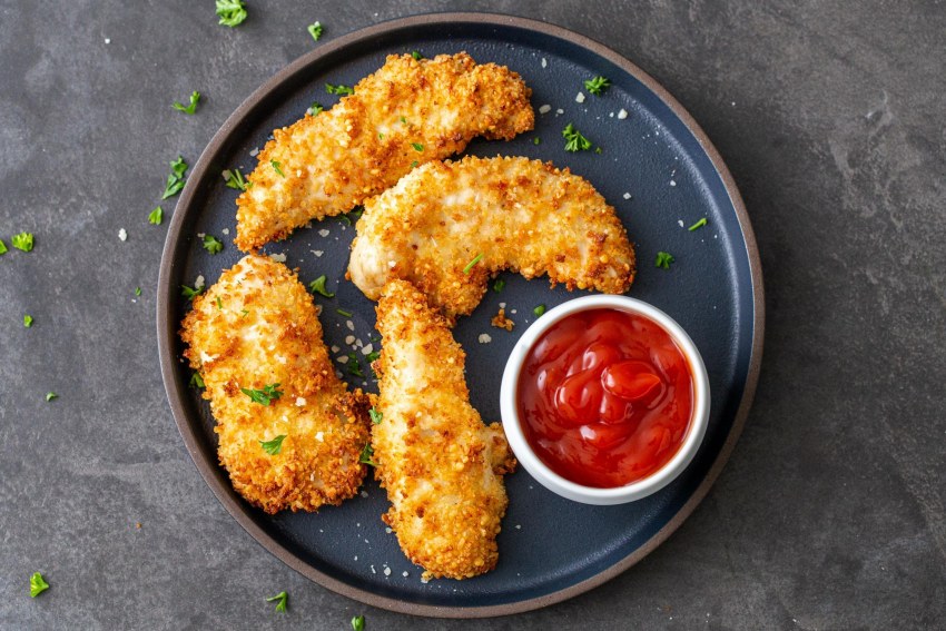 Стрипсы куриные