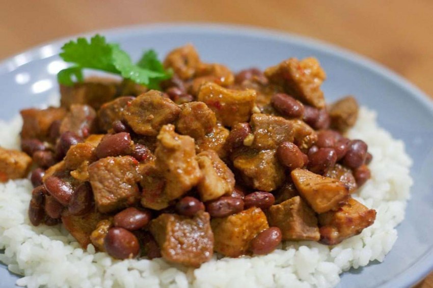 Салат с горбушей и кукурузой
