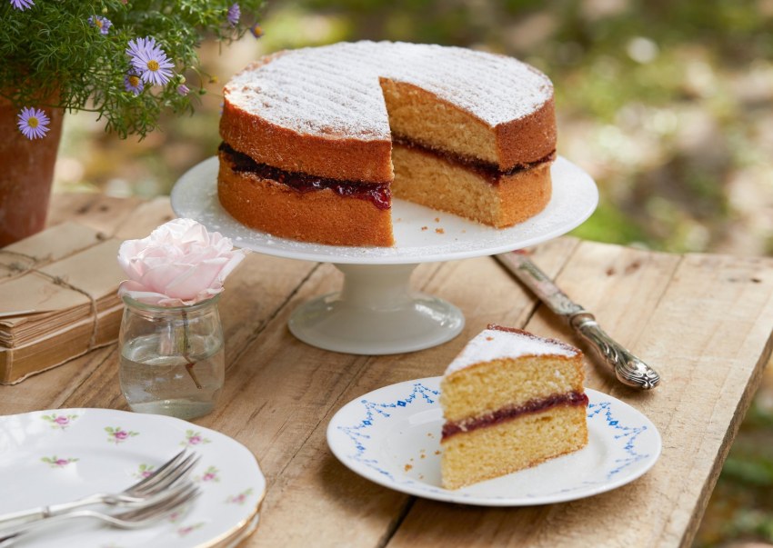 Victoria Sponge Cake