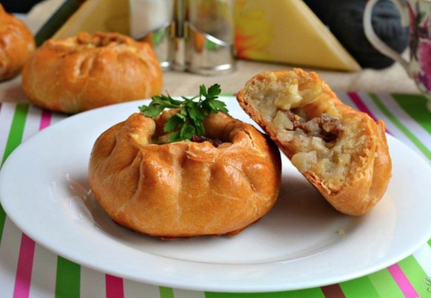 Классический курник с курицей и картошкой
