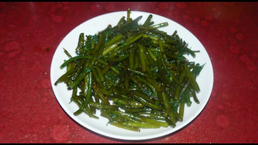 Чесночные стручки жареные