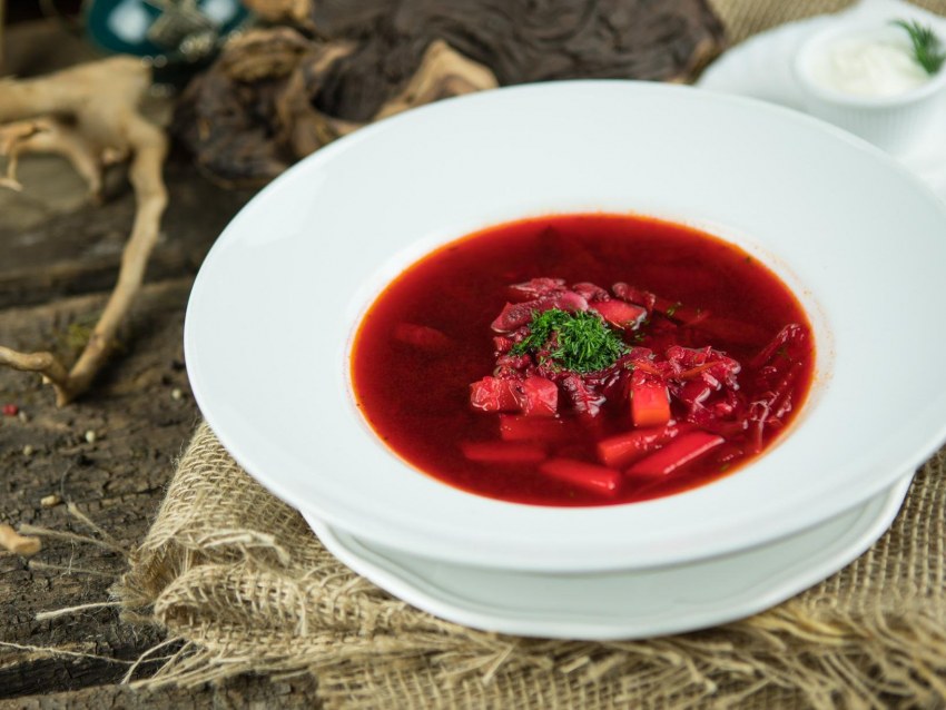 Борщ Сибирский с фрикадельками