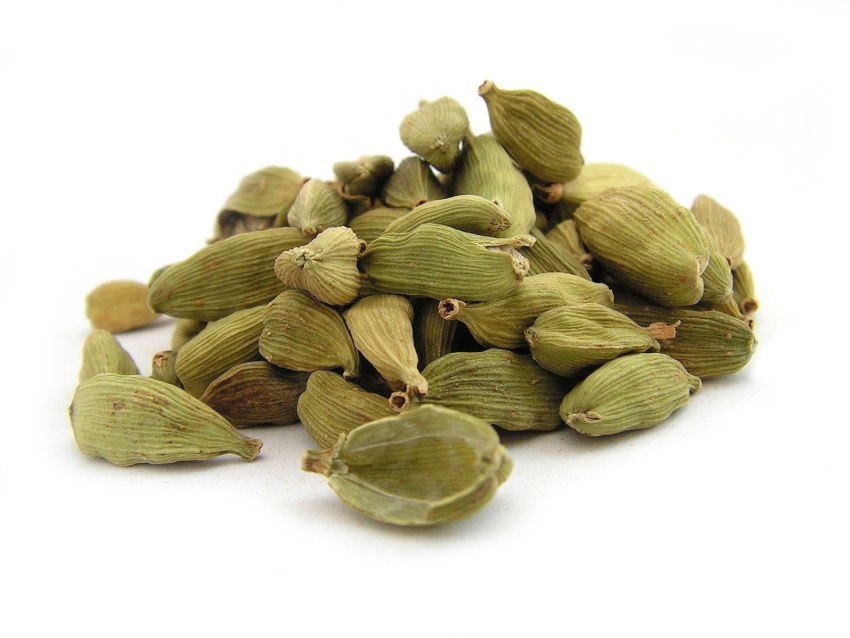 Плодов кардамон (Elettaria cardamomum)