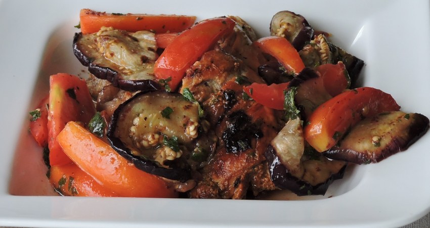 Говядина тушеная с овощами