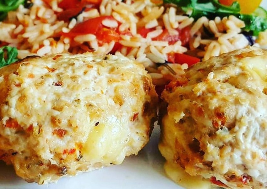 Отбивная с рисом и овощами