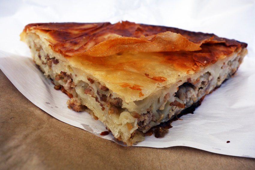 Сербский Бурек с мясом