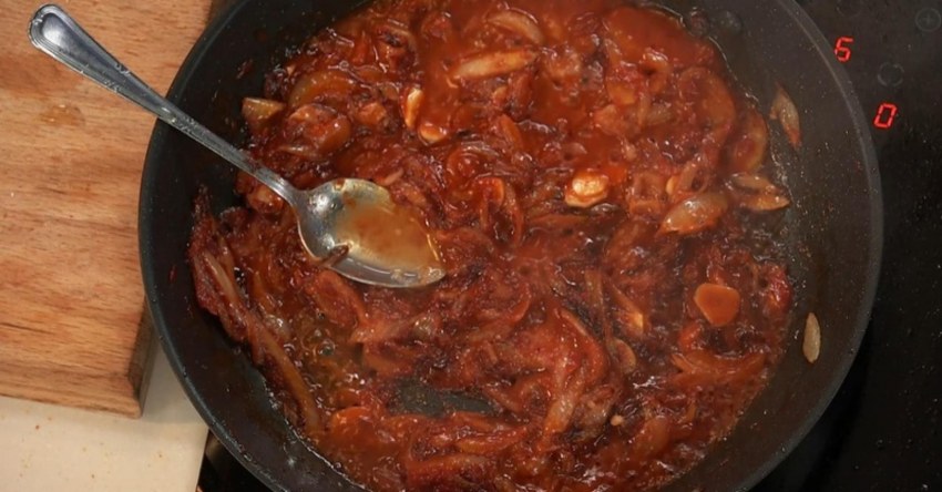 Болоньез в сковородке