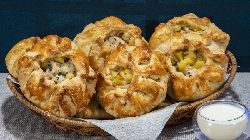 Выпечка курники