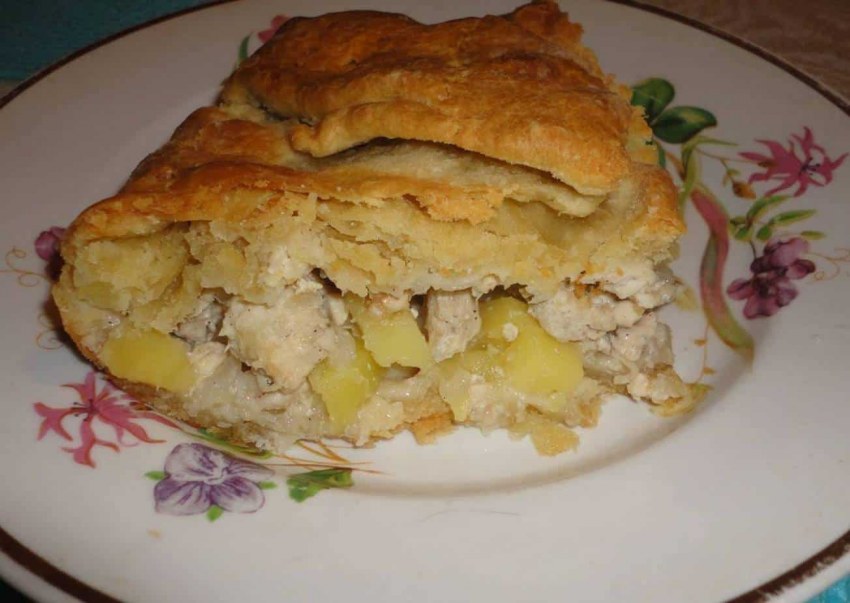 Курник с мясом и картошкой