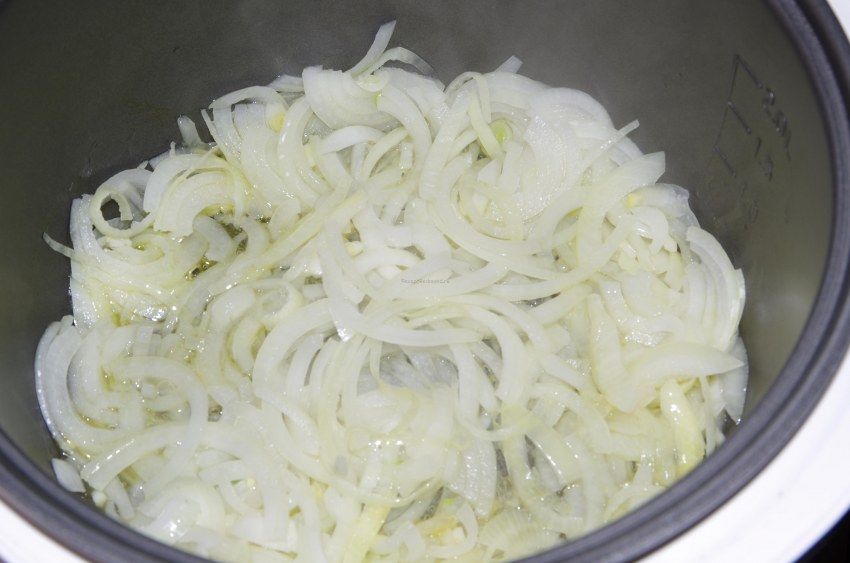 Маринованный лук в уксусе