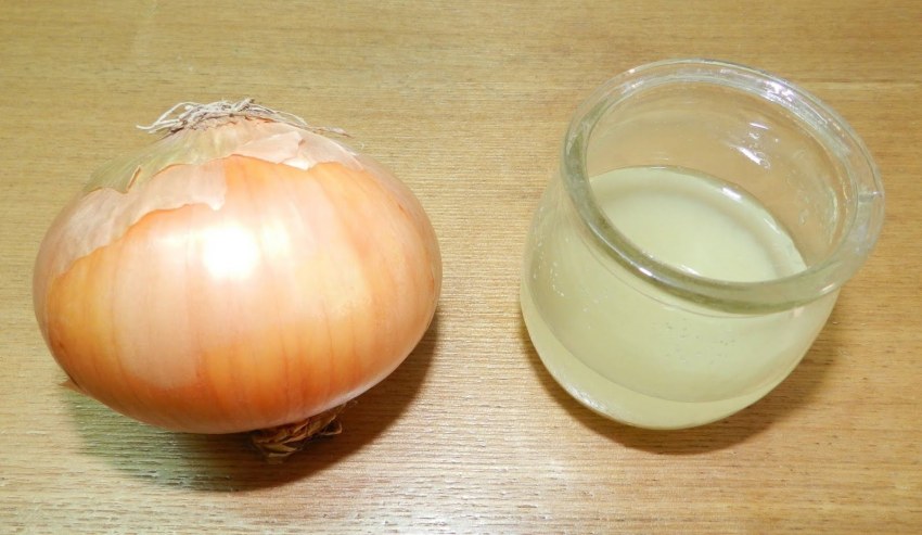 Маринованный лук мелко нарезанный