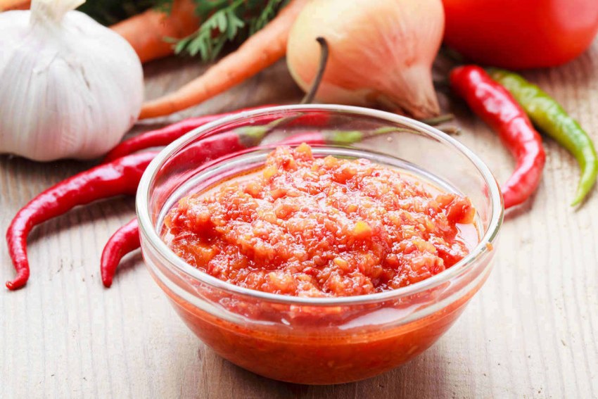Вкусная аджика на зиму