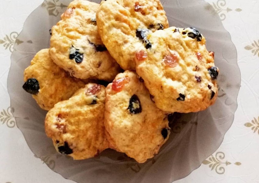 Песочное печенье с изюмом