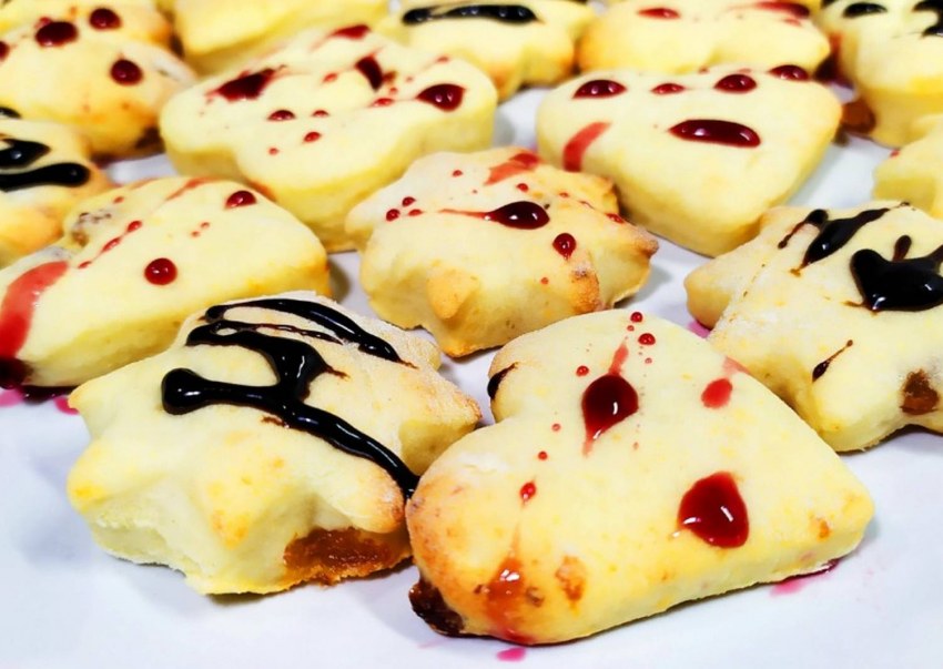 Печенье с творогом и изюмом