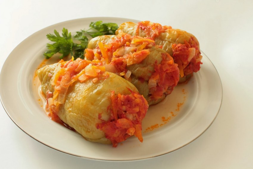 Перец фаршированный картофелем