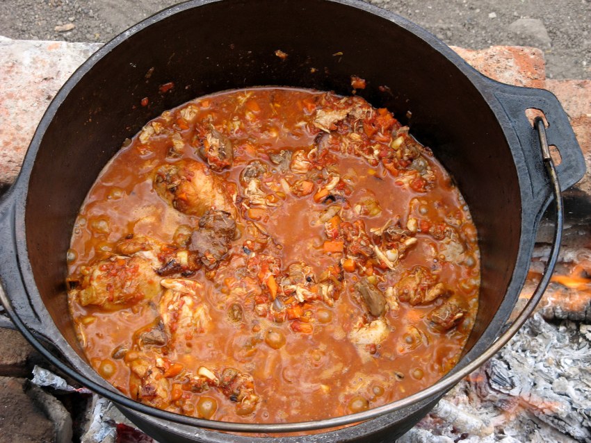Мясо в казане