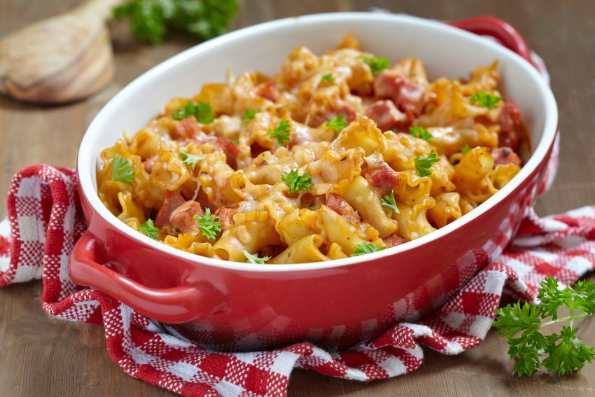 Макароны с сосисками