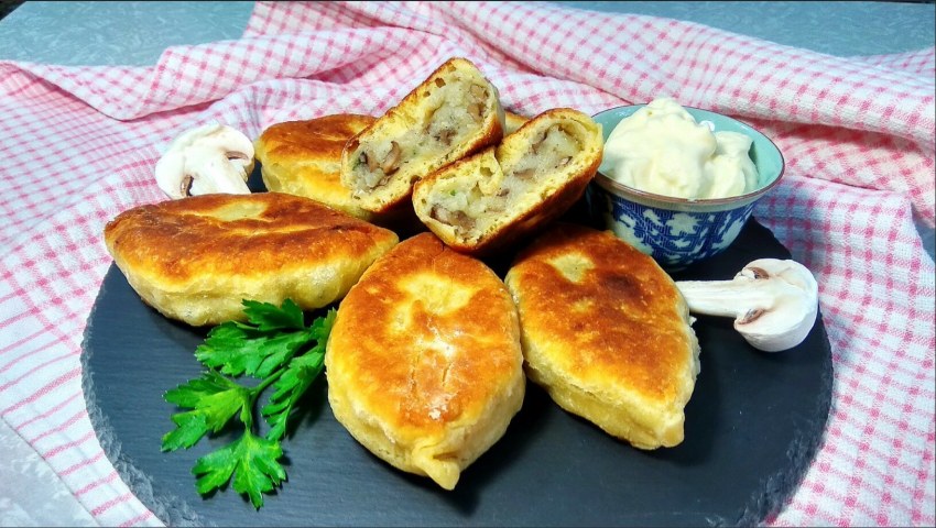 Пирожки с картошкой жареные