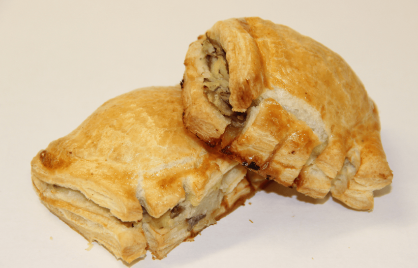 Слойка с картофелем и грибами