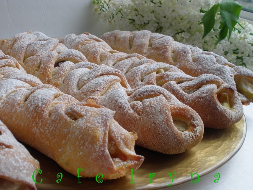 Яблочная косичка