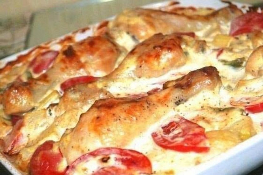 Голени в сметанном соусе