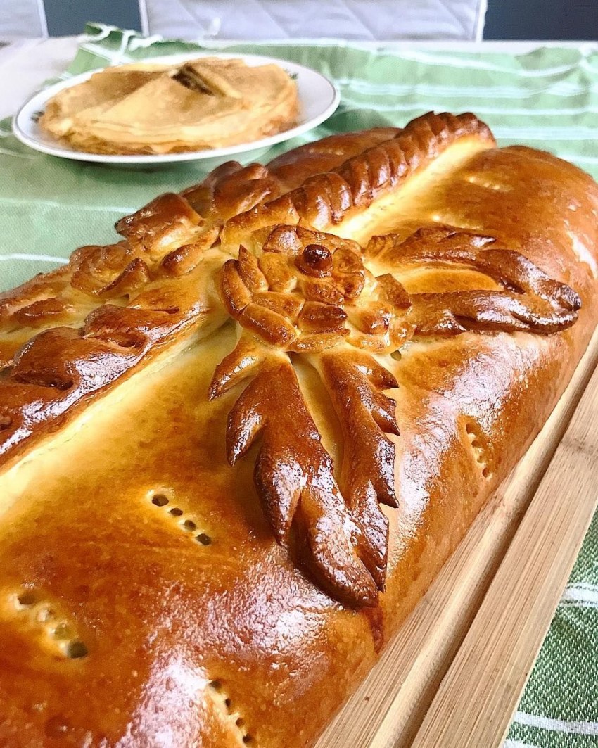 Кулебяка с мясным фаршем