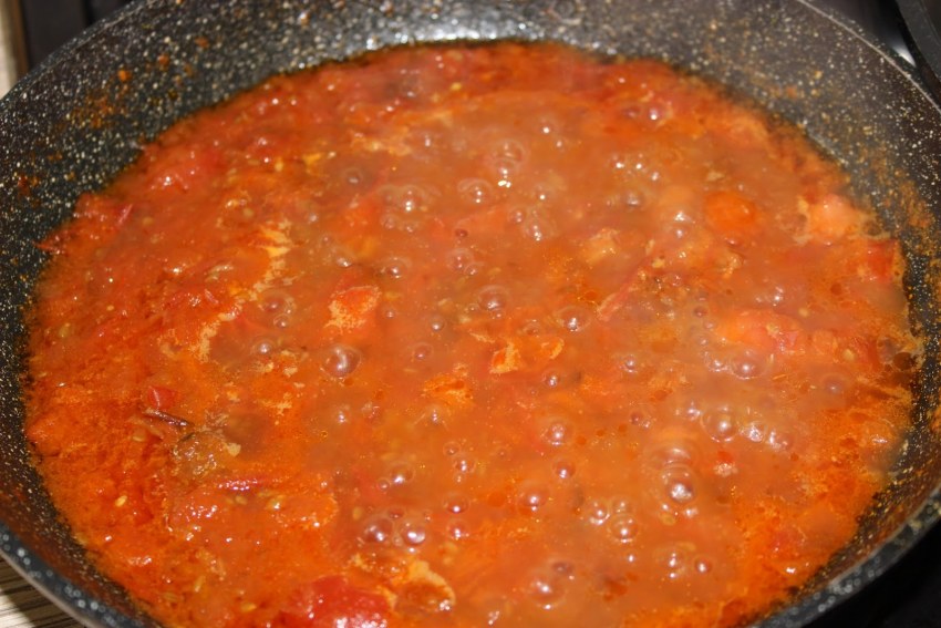 Жареные пельмени с кетчупом