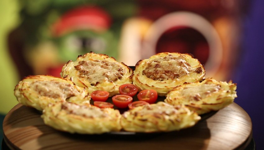Жульен в картофельных гнездах