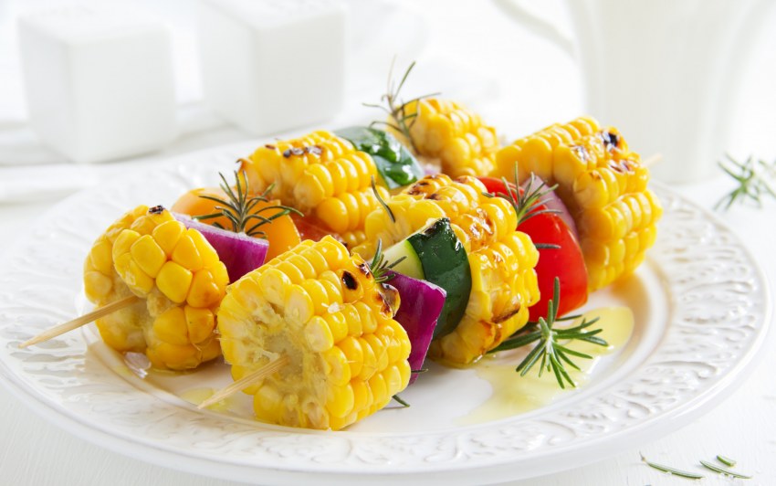 Красивая подача кукурузы