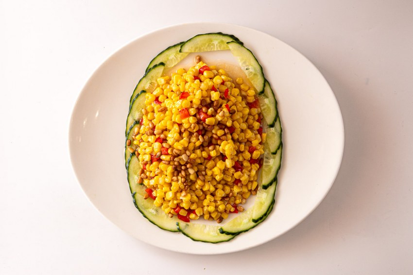 Нут с кукурузой