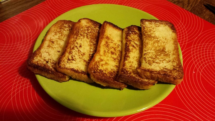 Жареный хлеб с сыром