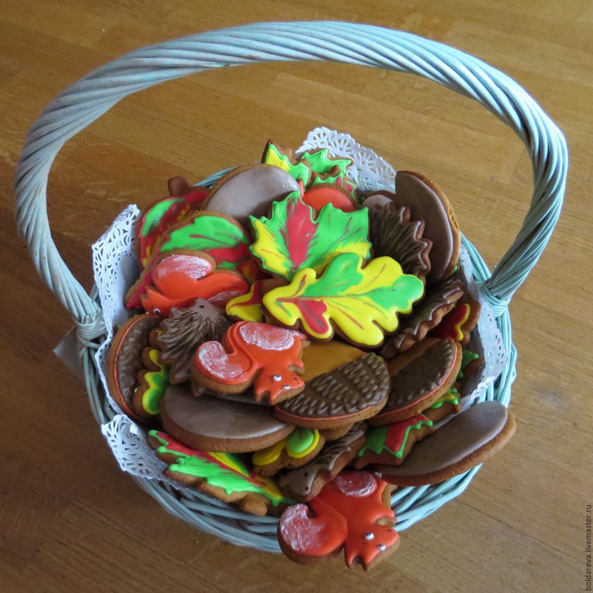 Пряники осенние листья