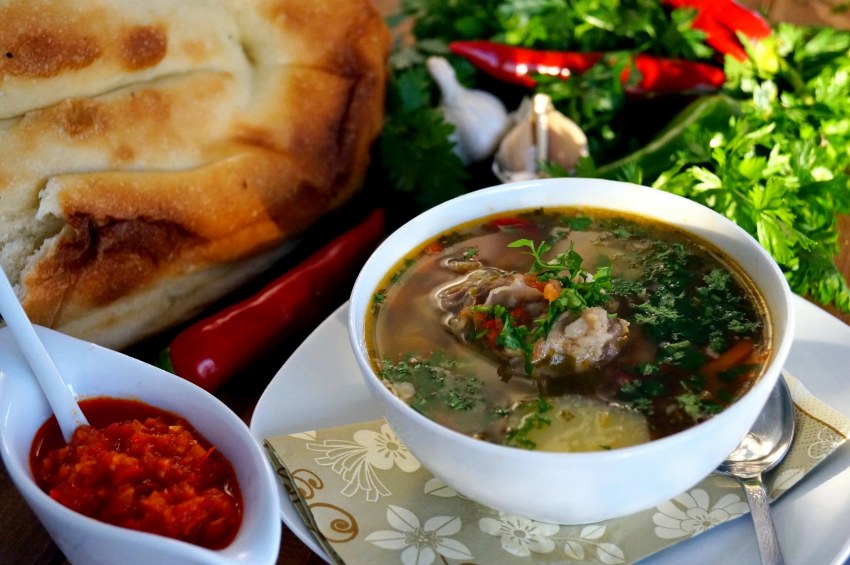 Шурпа в афганском казане