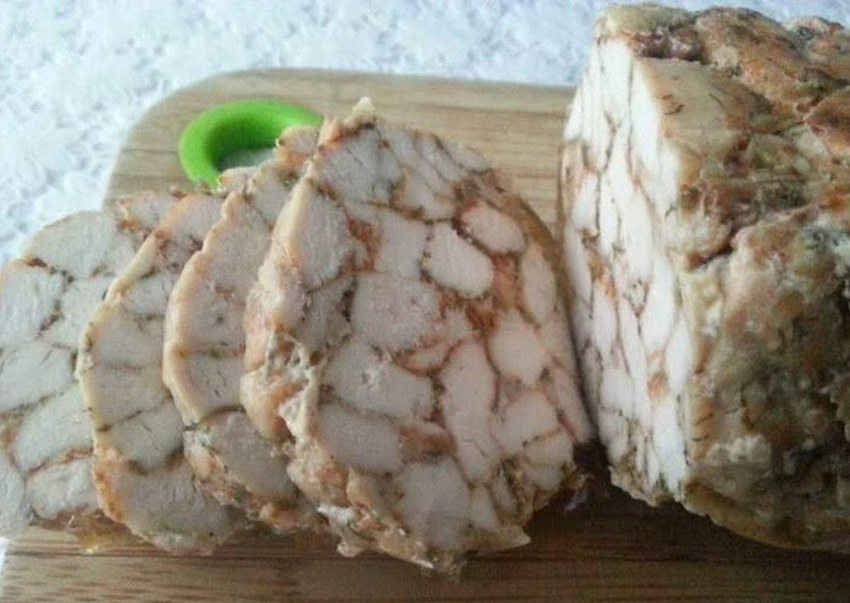 Сногшибательный куриный рулет "мраморный"