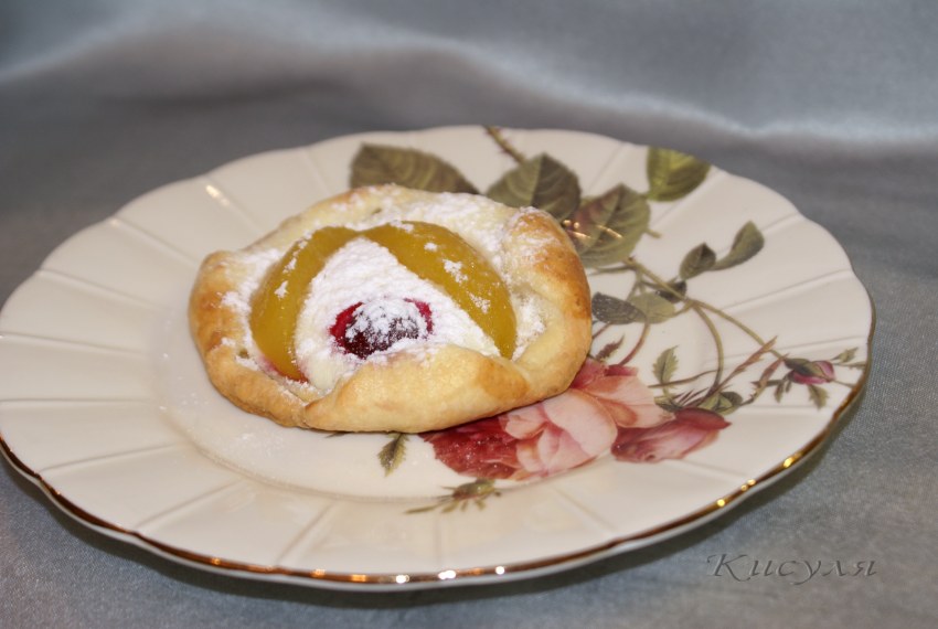 Печенье с консервированными персиками