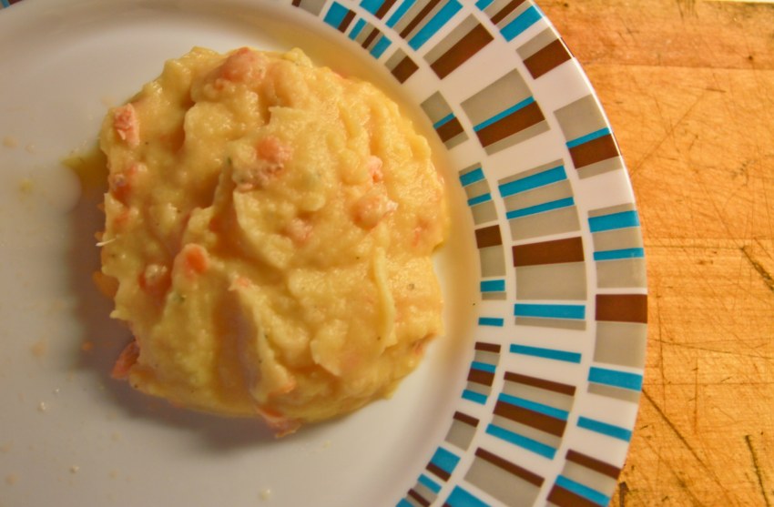 Пюре с кусочками курицы