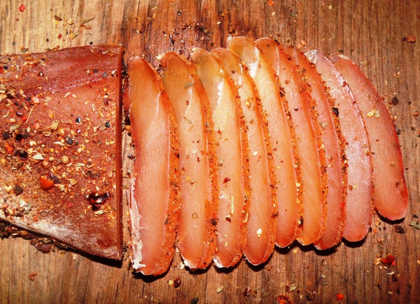 Вяленая куриная грудка слайсами